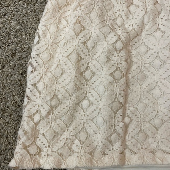 Lace Skirt - Picture 8 of 8